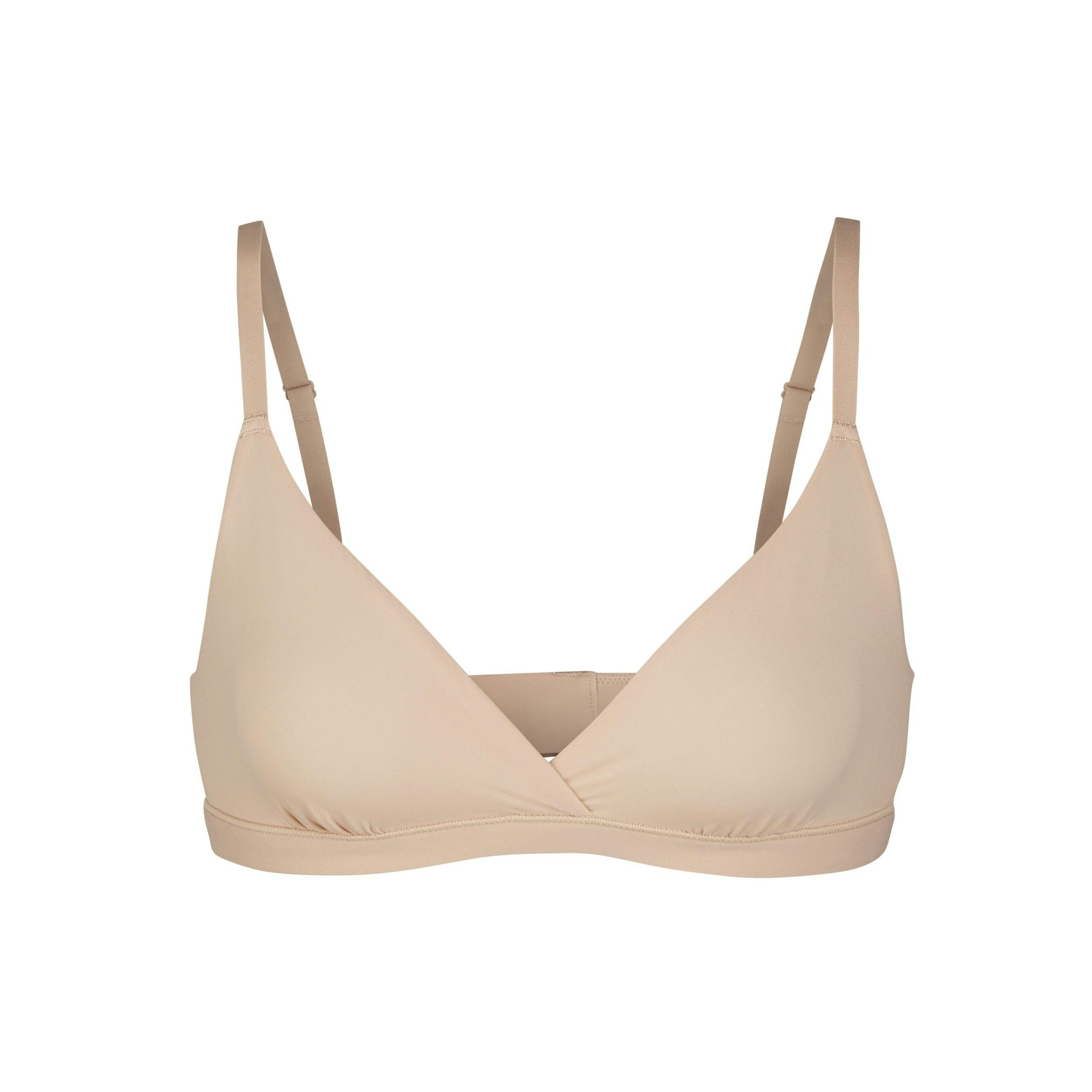 FITS EVERYBODY CROSSOVER BRALETTE | MICA (TRIANGLE BRALETTES) LAYS FLAT ON A WHITE BACKGROUND | FLT