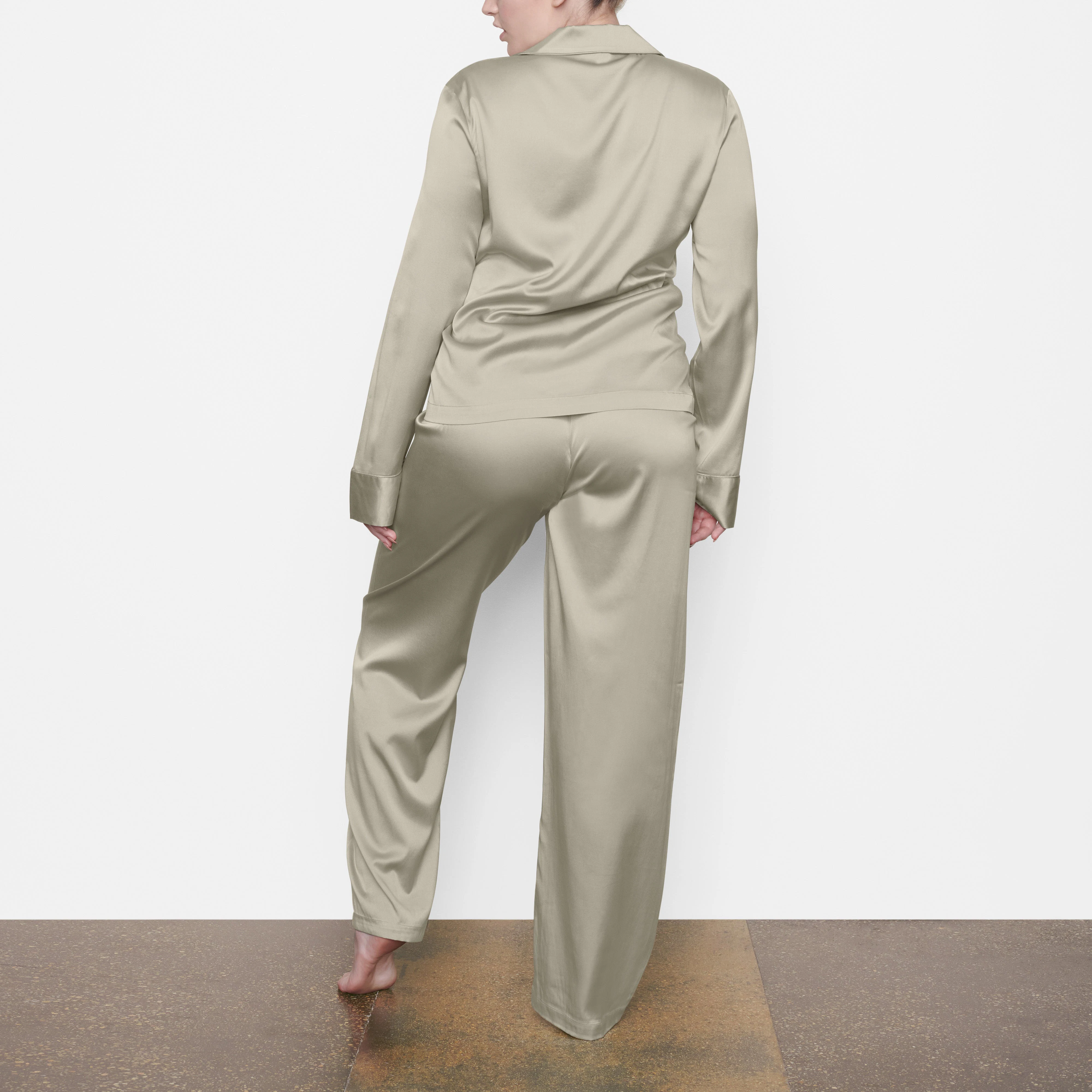 SILK SLEEP PANT ON A MODEL