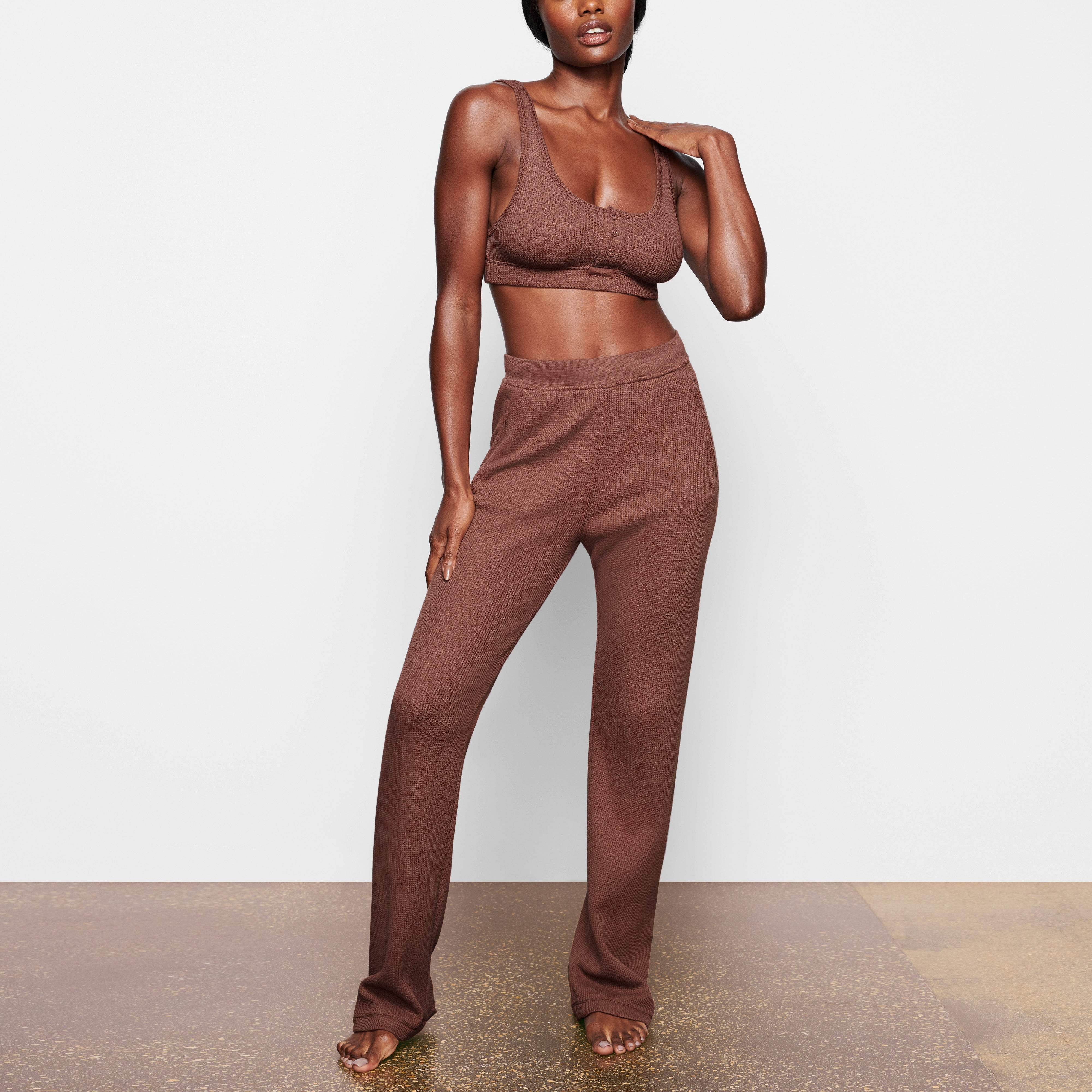 WAFFLE LOOSE PANT ON A MODEL