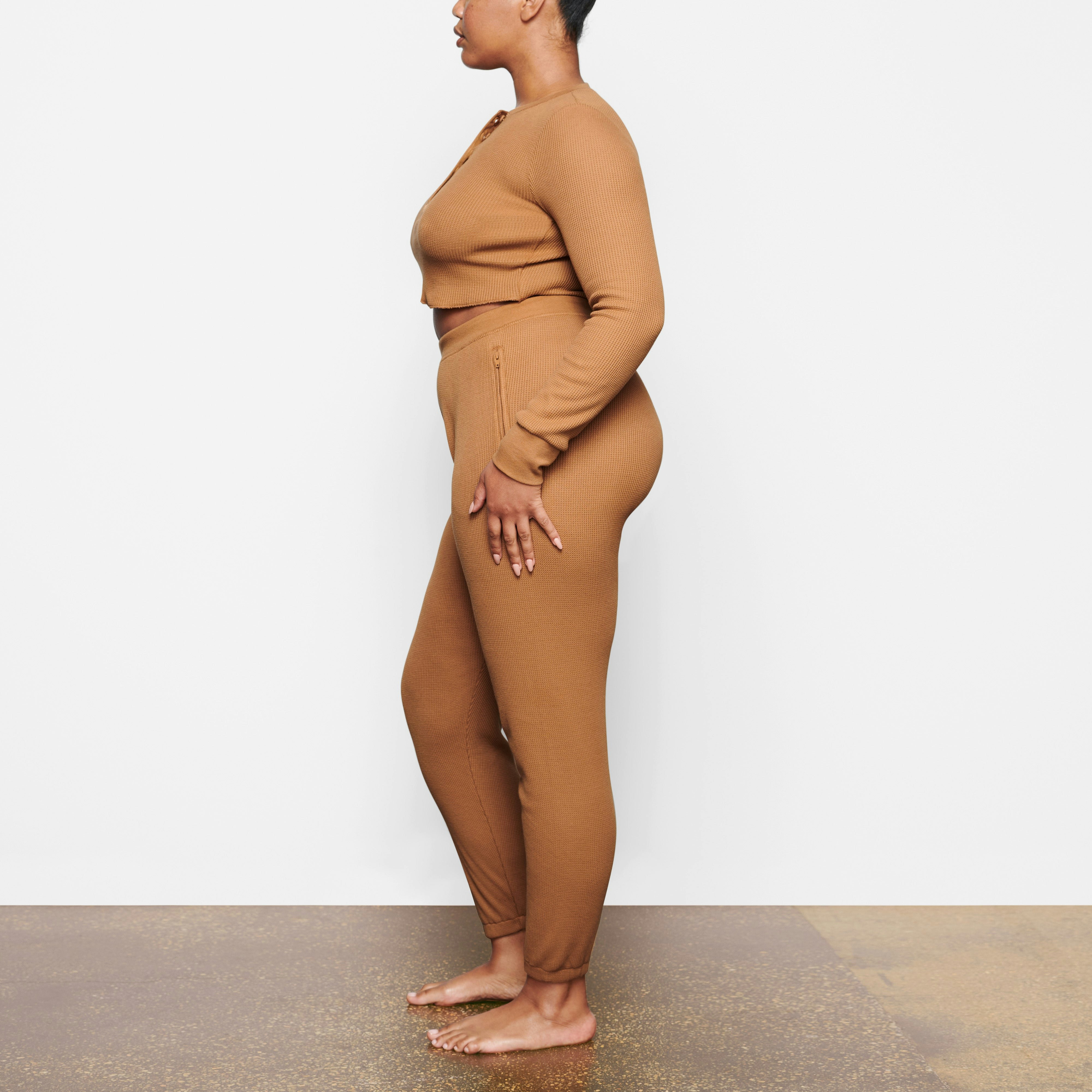 WAFFLE JOGGER ON A MODEL