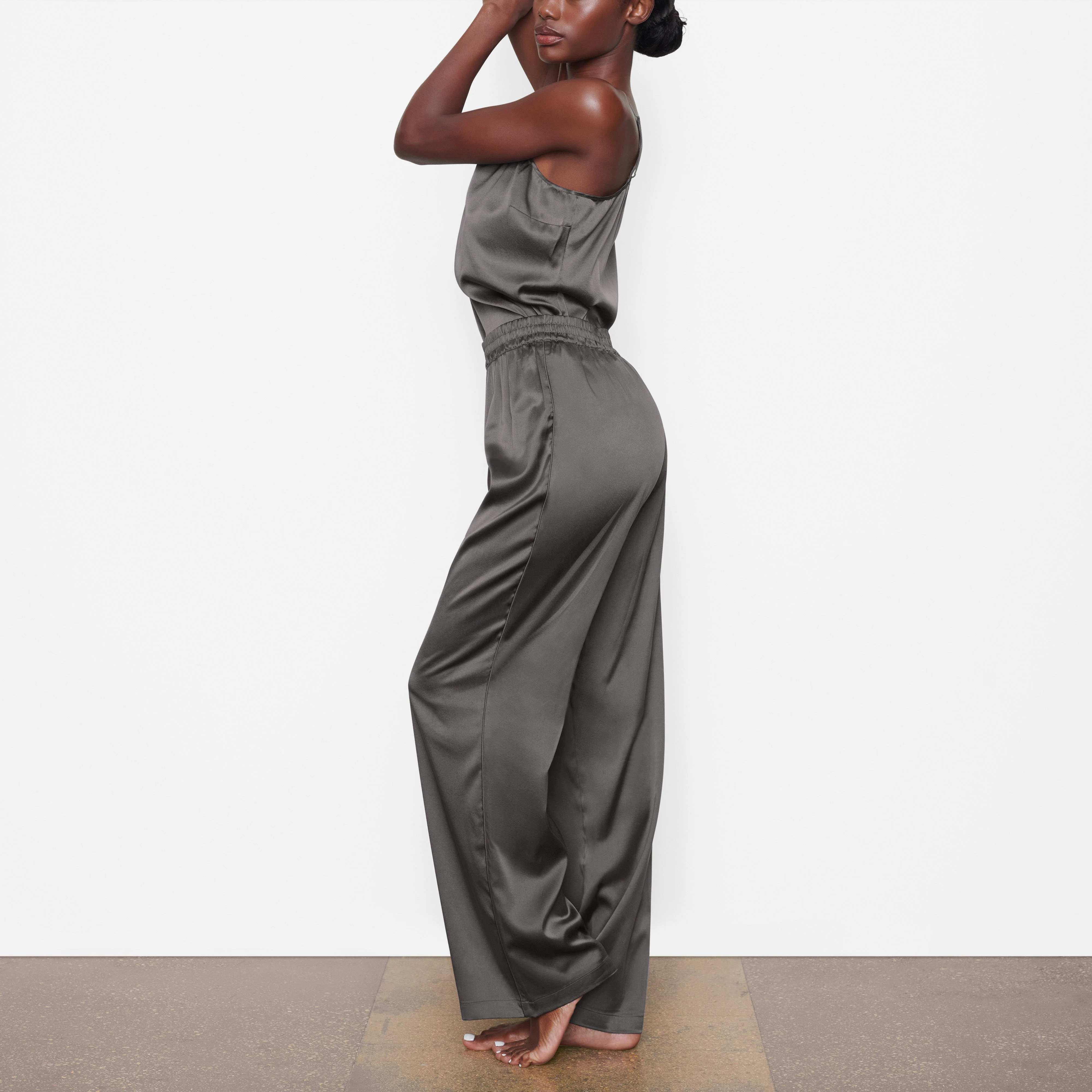 SILK WIDE LEG SLEEP PANT ON A MODEL