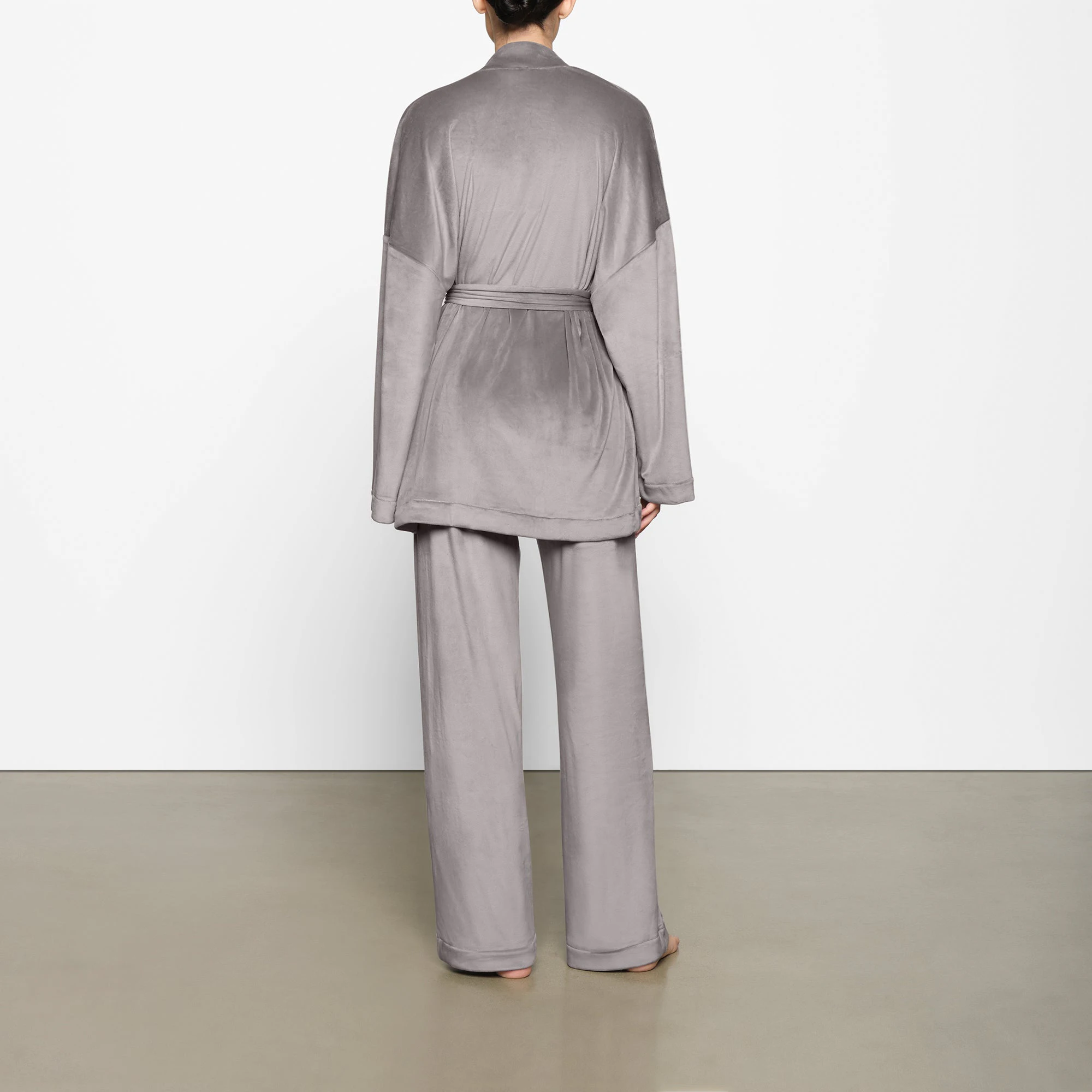 VELOUR WRAP SLEEP SET WORN BY A MODEL IN BACK VIEW