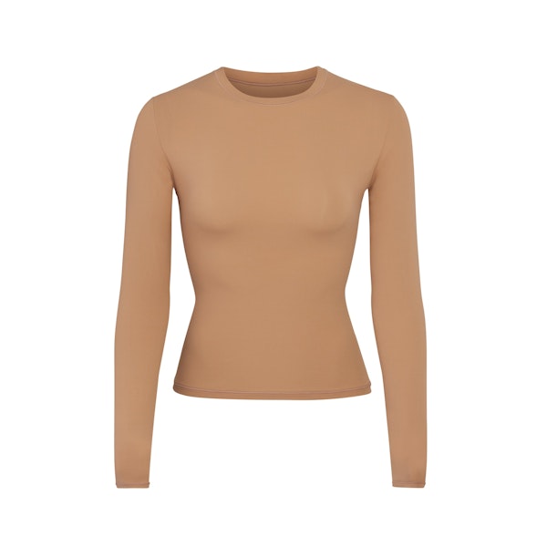 FITS EVERYBODY LONG SLEEVE T-SHIRT | SIENNA LAYS FLAT ON A WHITE BACKGROUND | FLT
