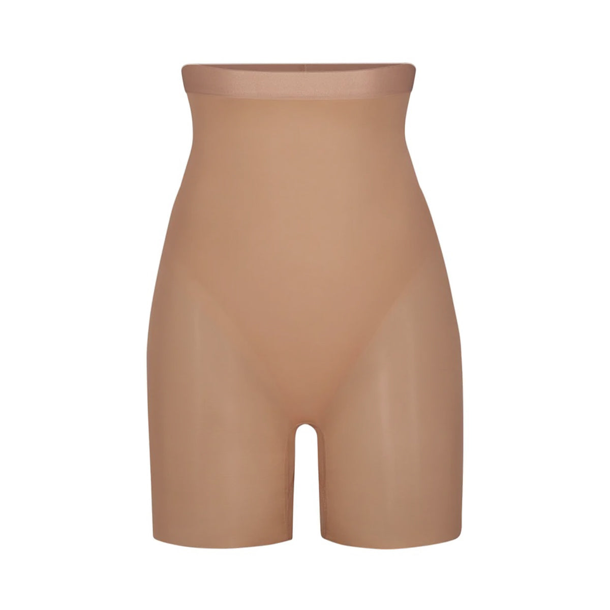 skims ミッドサイショート SEAMLESS SCULPT MID THIGH SHORT | SAND