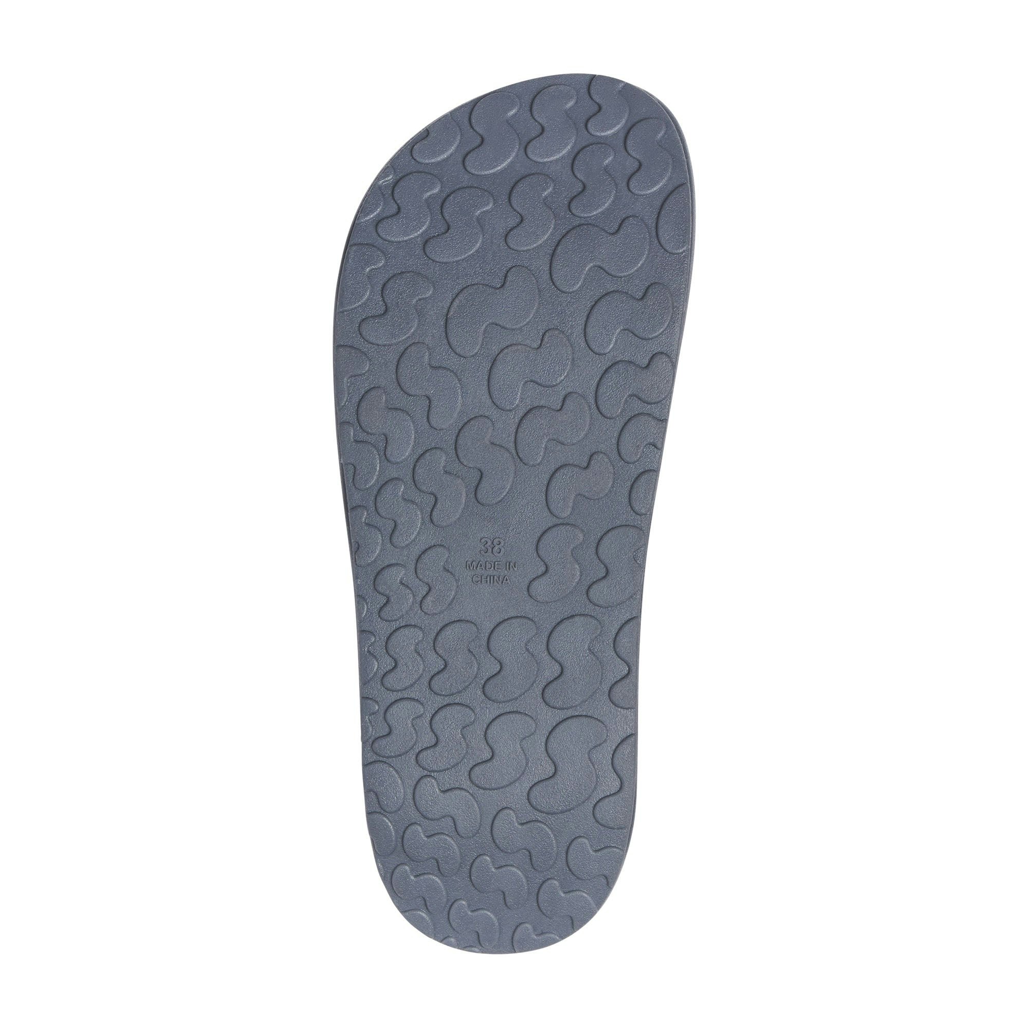 EVA MOLDED SANDAL LAYS FLAT ON A WHITE BACKGROUND | FLT