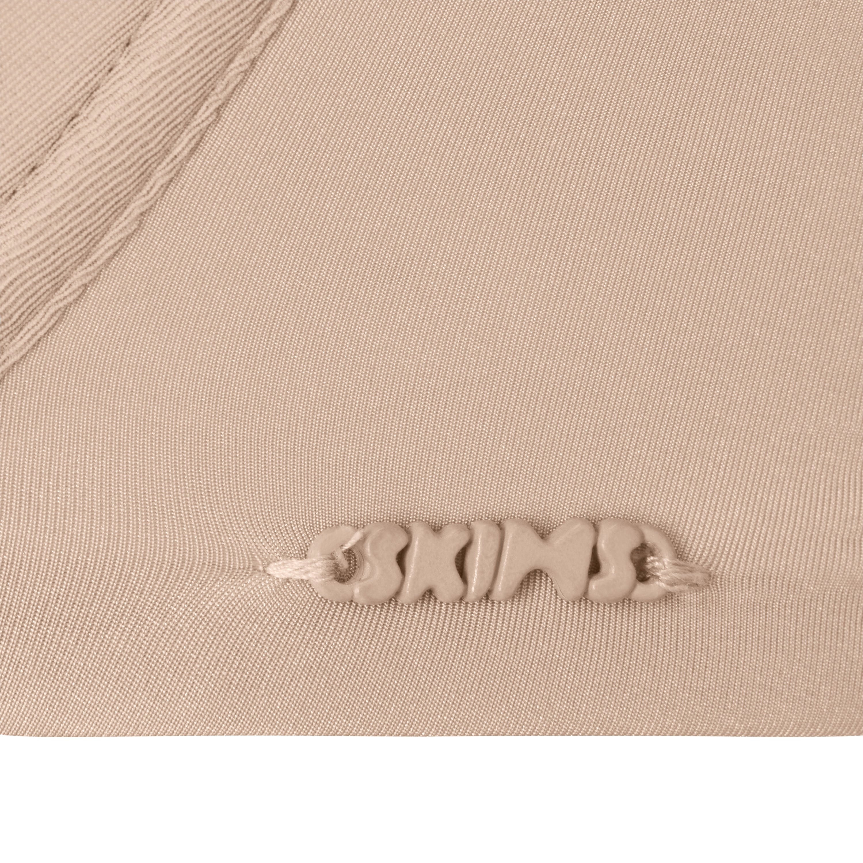 NO SHOW MOLDED UNLINED DEMI BRA ADDITIONAL FABRIC DETAILS