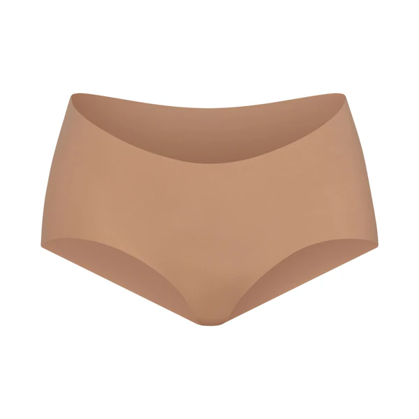 FREE CUT MID WAIST BOY SHORT