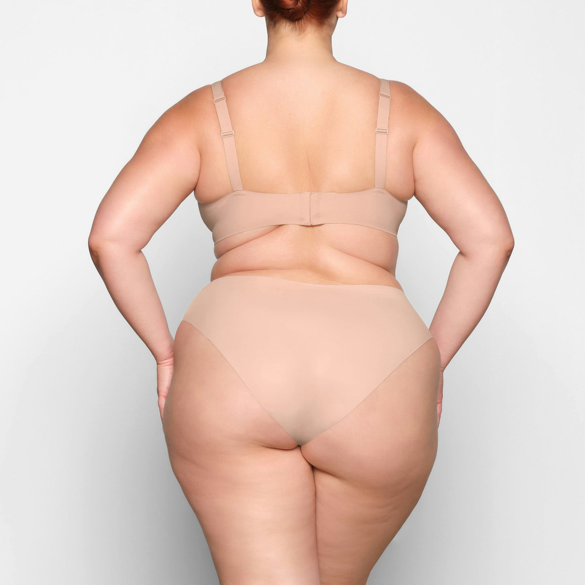 FREE CUT MID WAIST TANGA