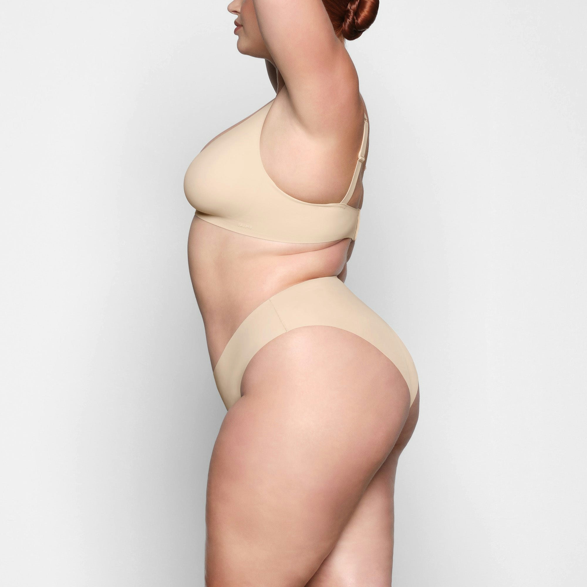 FREE CUT MID WAIST TANGA