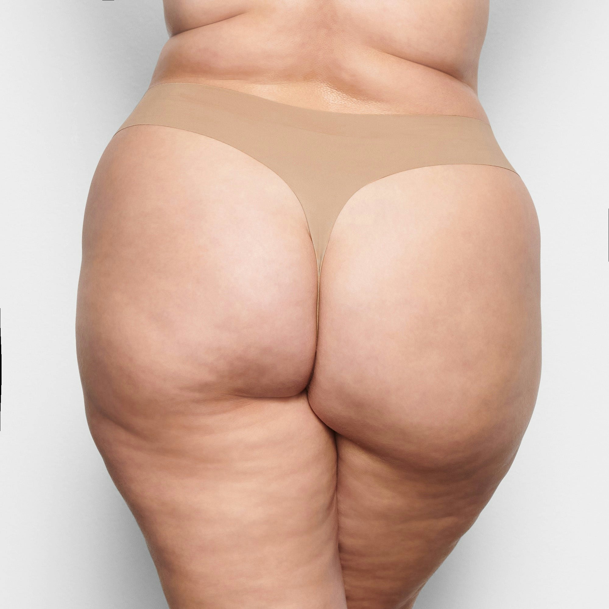 FREE CUT MID WAIST THONG