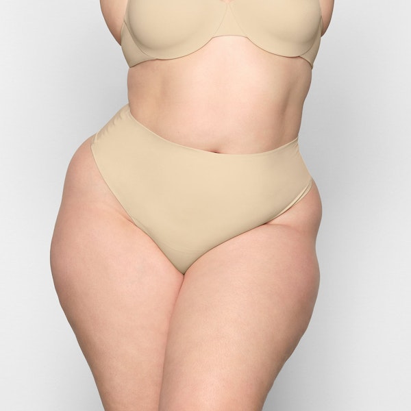 SMOOTHING HIGH WAIST THONG WORN BY A MODEL IN FRONT VIEW | SEE: 2X, 3X, 4X