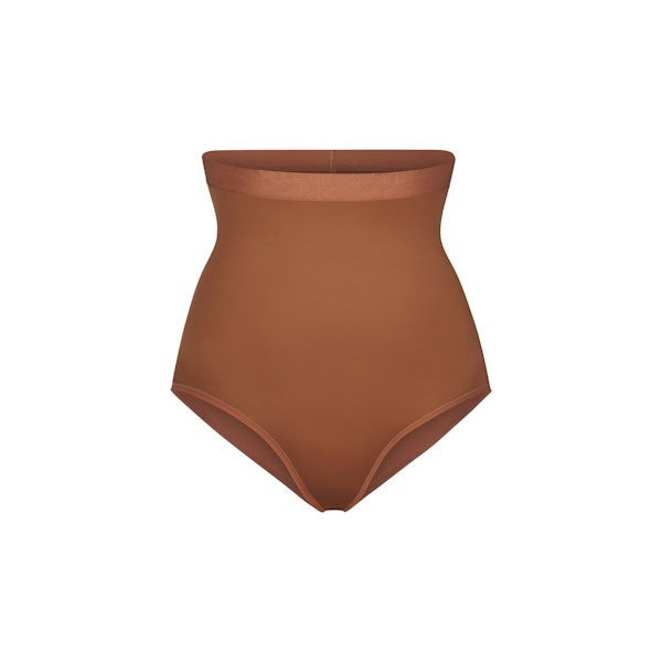 BARELY THERE HIGH WAIST BRIEF LAYS FLAT ON A WHITE BACKGROUND | FLT