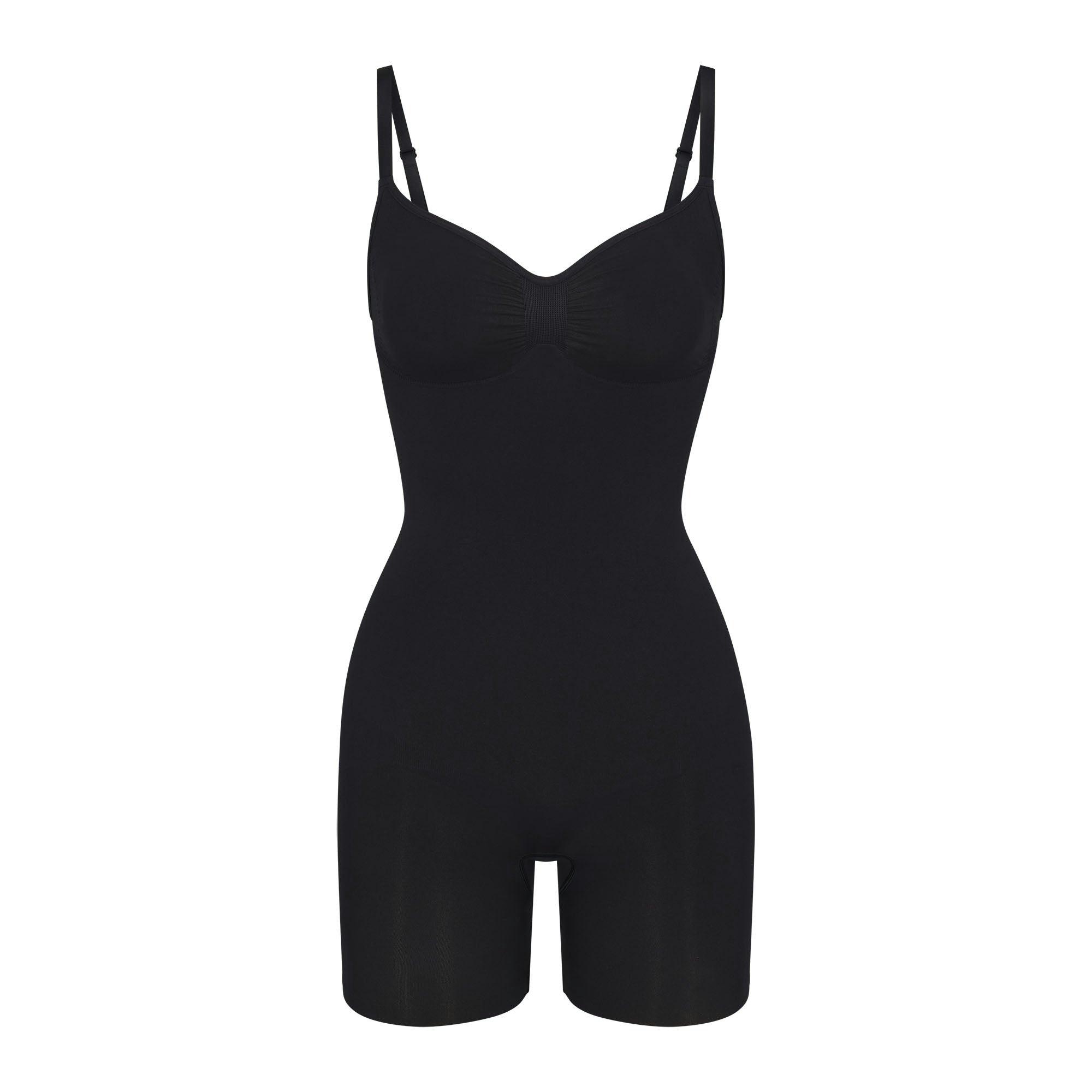 SEAMLESS SCULPT MID THIGH BODYSUIT | ONYX (ONESIES, BODYSUITS) LAYS FLAT ON A WHITE BACKGROUND | FLT