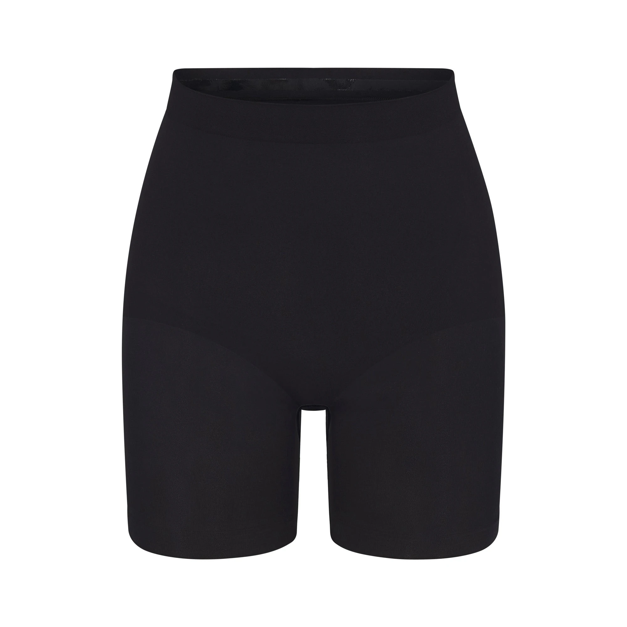 SEAMLESS SCULPT MID THIGH SHORT | ONYX (SHAPEWEAR SHORTS, SHAPEWEAR) LAYS FLAT ON A WHITE BACKGROUND | FLT