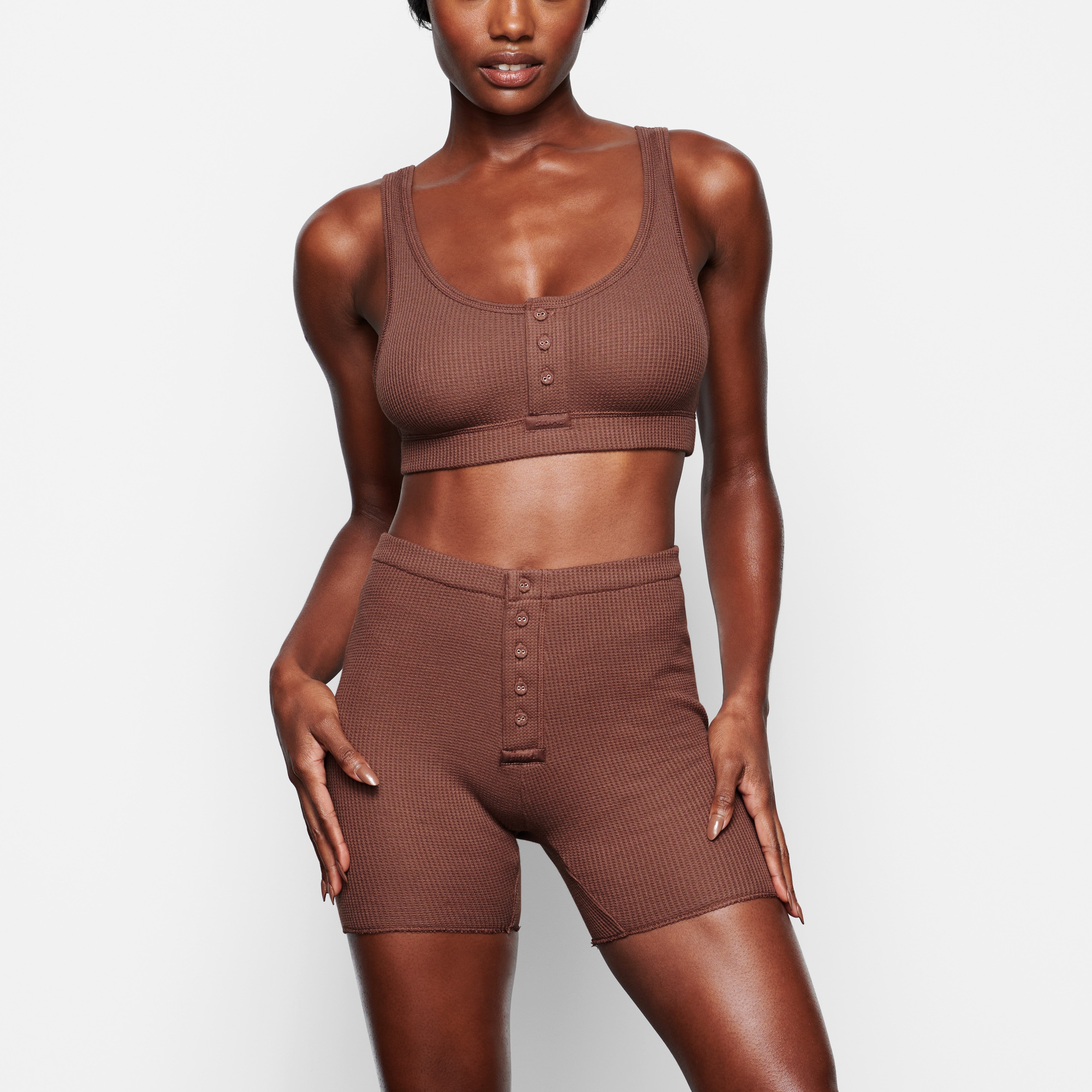 WAFFLE SHORT ON A MODEL