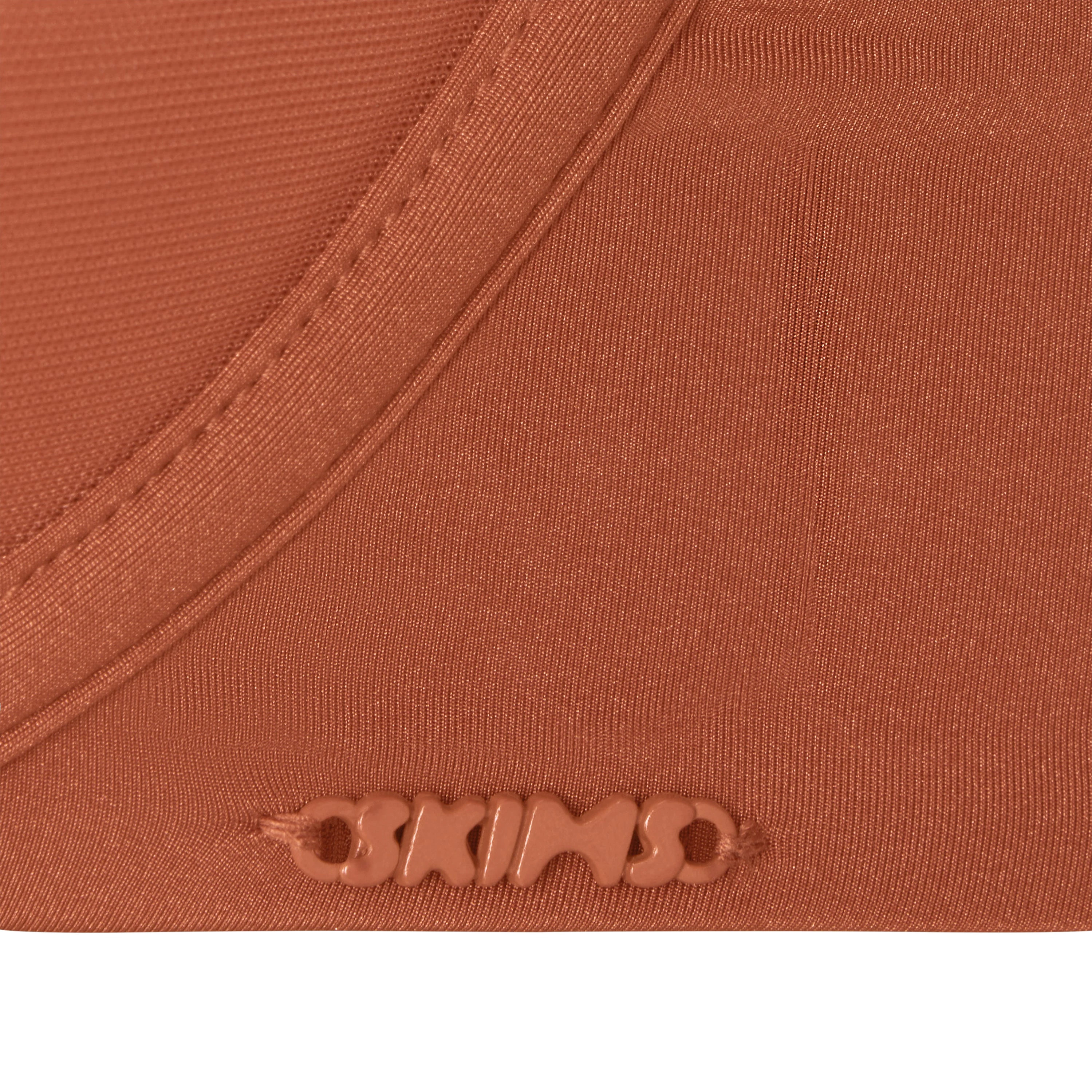 WEIGHTLESS DEMI BRA ADDITIONAL FABRIC DETAILS