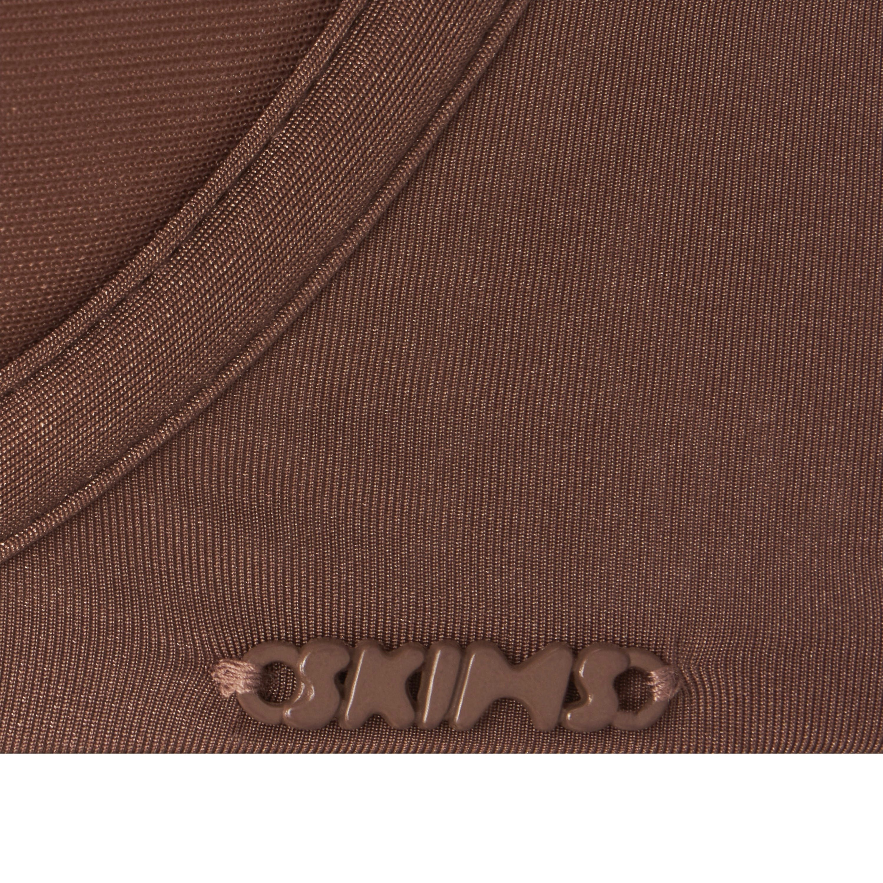 WEIGHTLESS SCOOP BRA ADDITIONAL FABRIC DETAILS